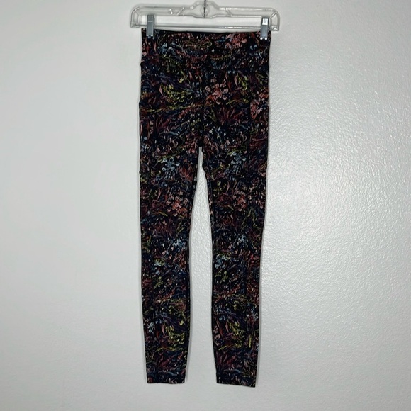 Lululemon Invigorate High Rise Tight‎ 25" Size 4 Foliage Overlay Multi Leggings - Picture 1 of 6
